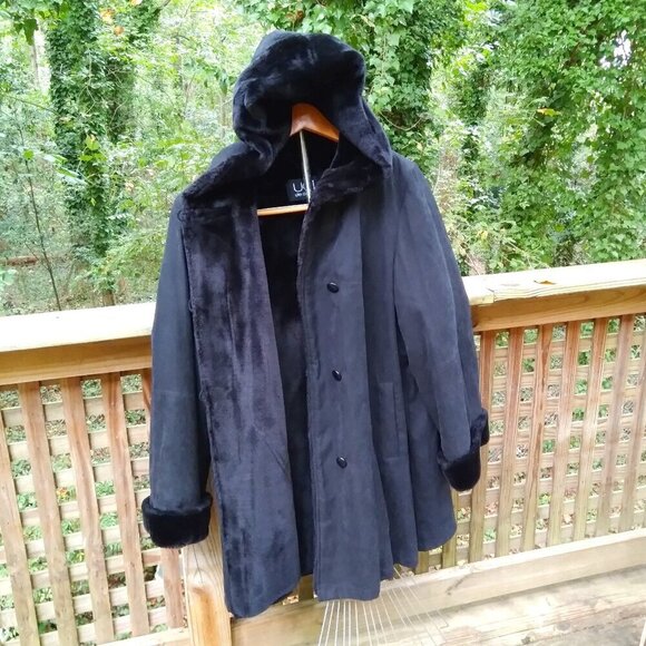 Vintage Y2K Hooded Black Faux Suede Coat Lined in Black Faux Fur  Coat Sz M/L - Picture 1 of 13
